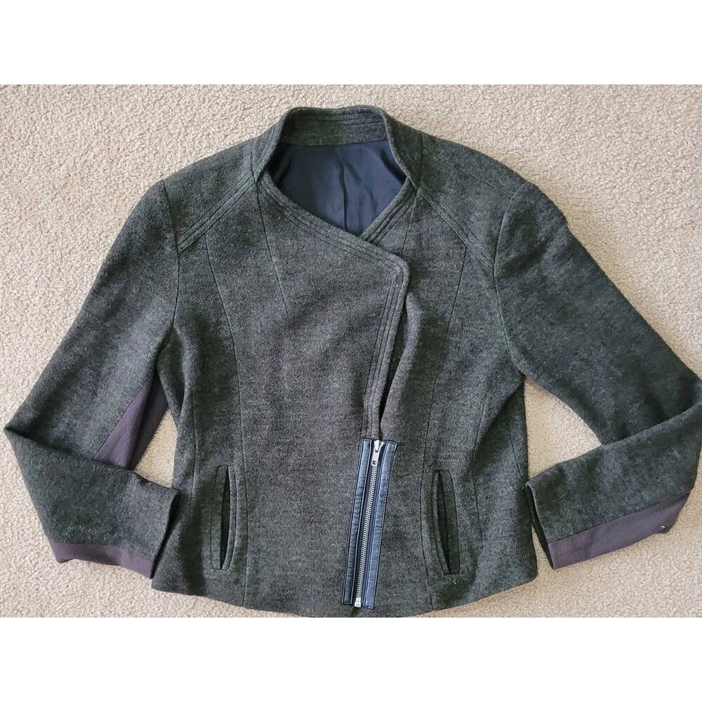 Coldwater Creek Gray & Green Women's Wool Blend Moto Style Jacket.‎ Size M